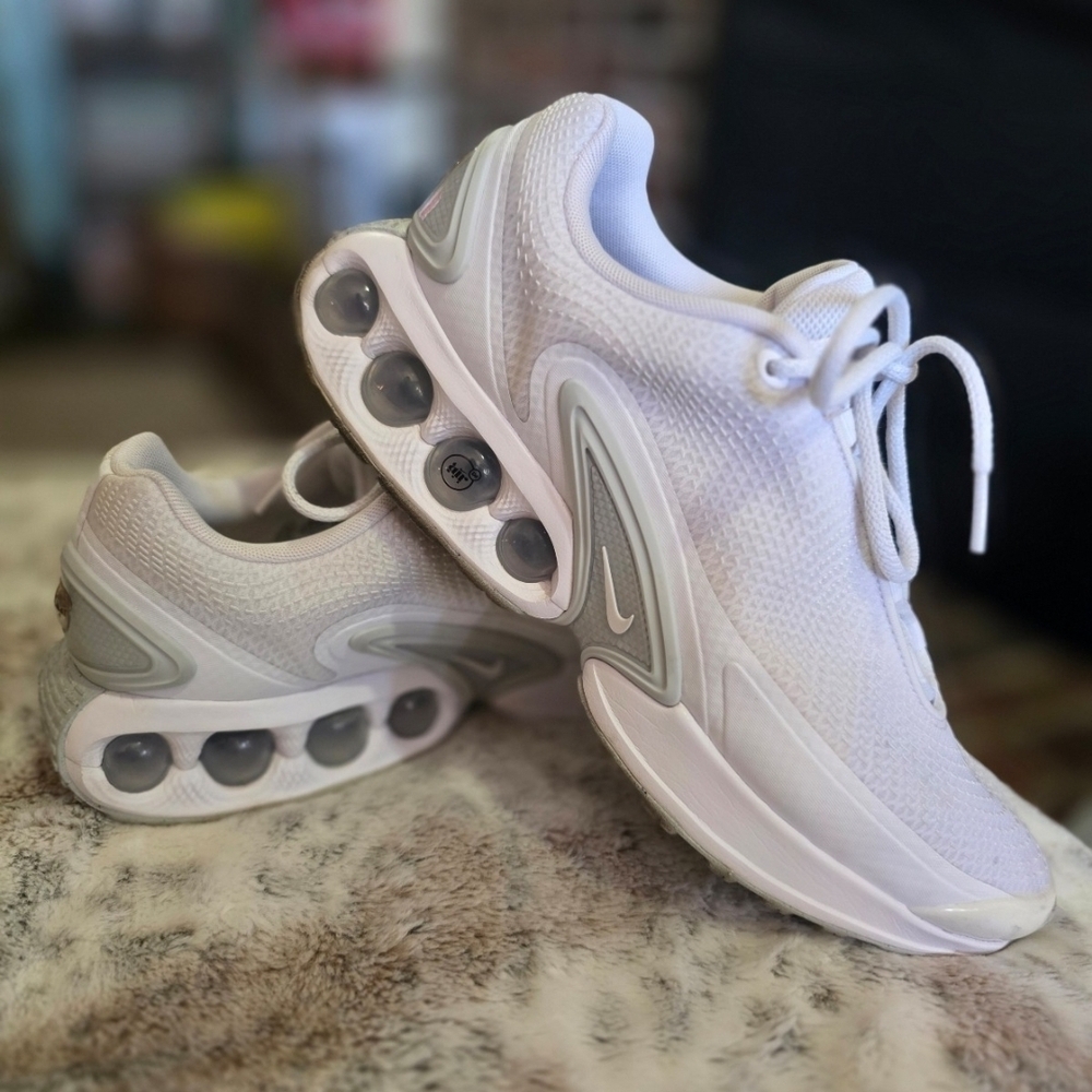 Size 10.5 Men's Nike Air Max Dn 'White Metallic Silver' DV3337-101